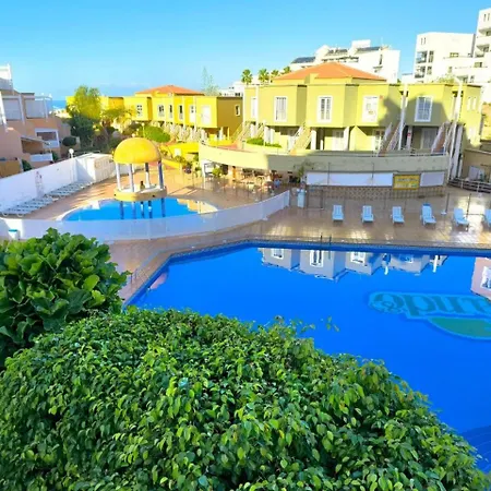 с 1 спальней Playa Americas Адехе